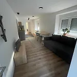 Azimut Hisa Apartment Tolmin