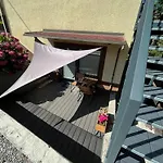 Azimut Hisa Apartment *