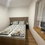 Azimut Hisa Apartment *