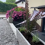Azimut Hisa Apartment *