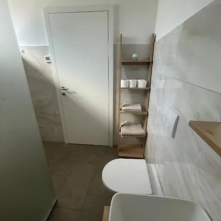 Apartment Azimut Hisa