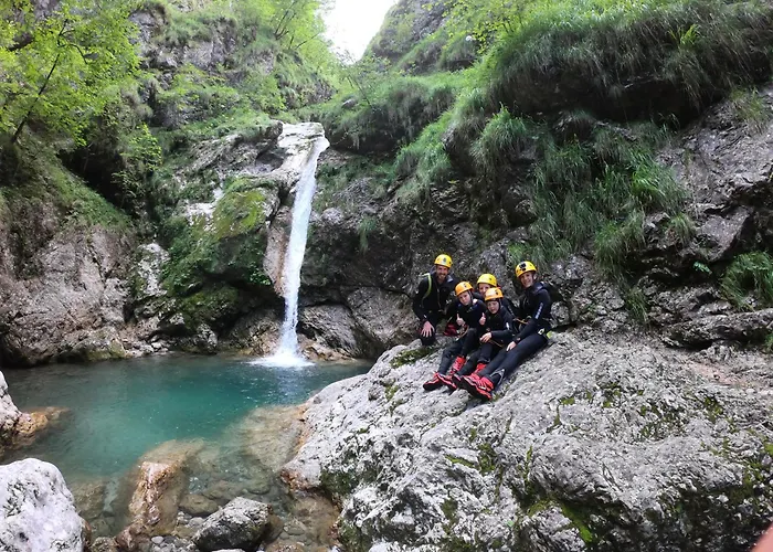 Azimut Hisa 公寓 托尔明