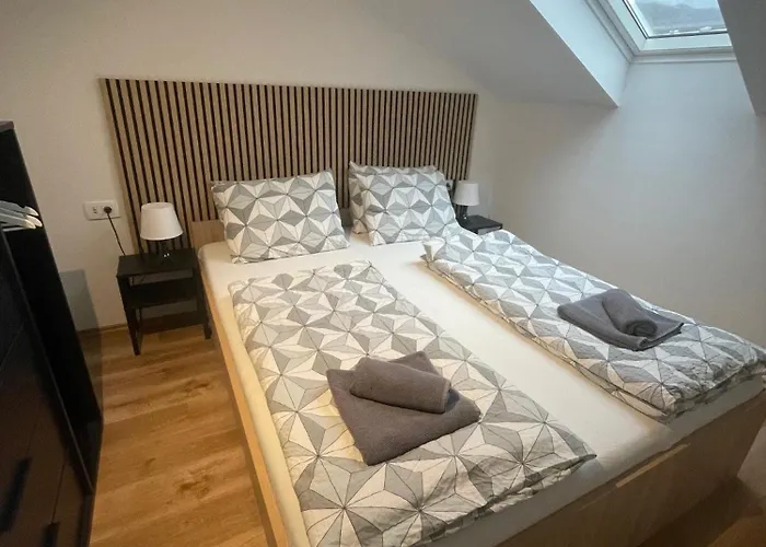 Azimut Hisa * 托尔明