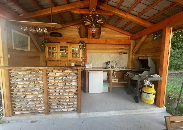 Azimut Hisa トールミン